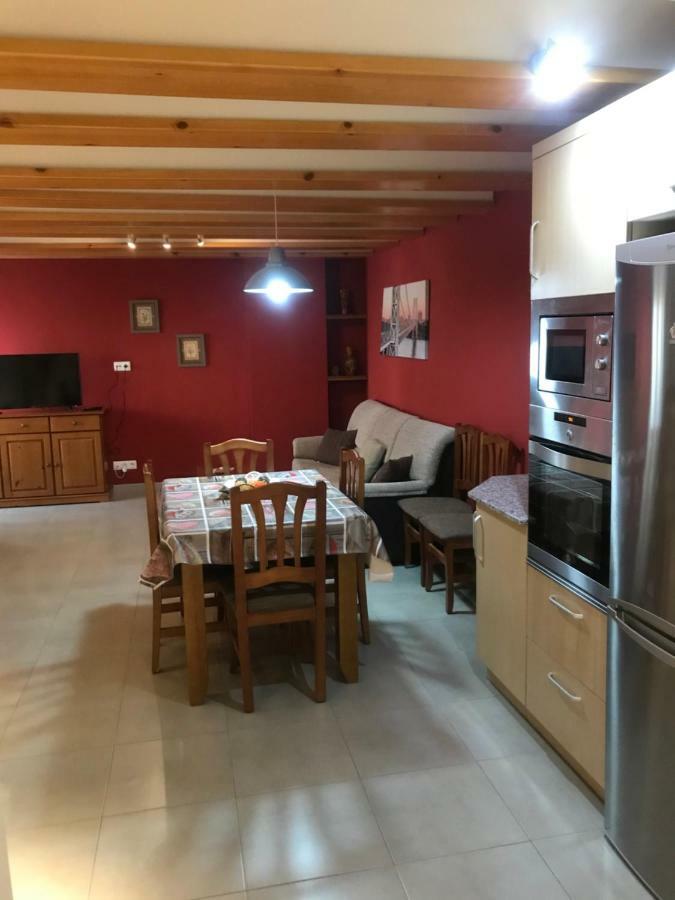 Apartaments Ca L'Albert โปบลา เด เซกัวร์ ภายนอก รูปภาพ