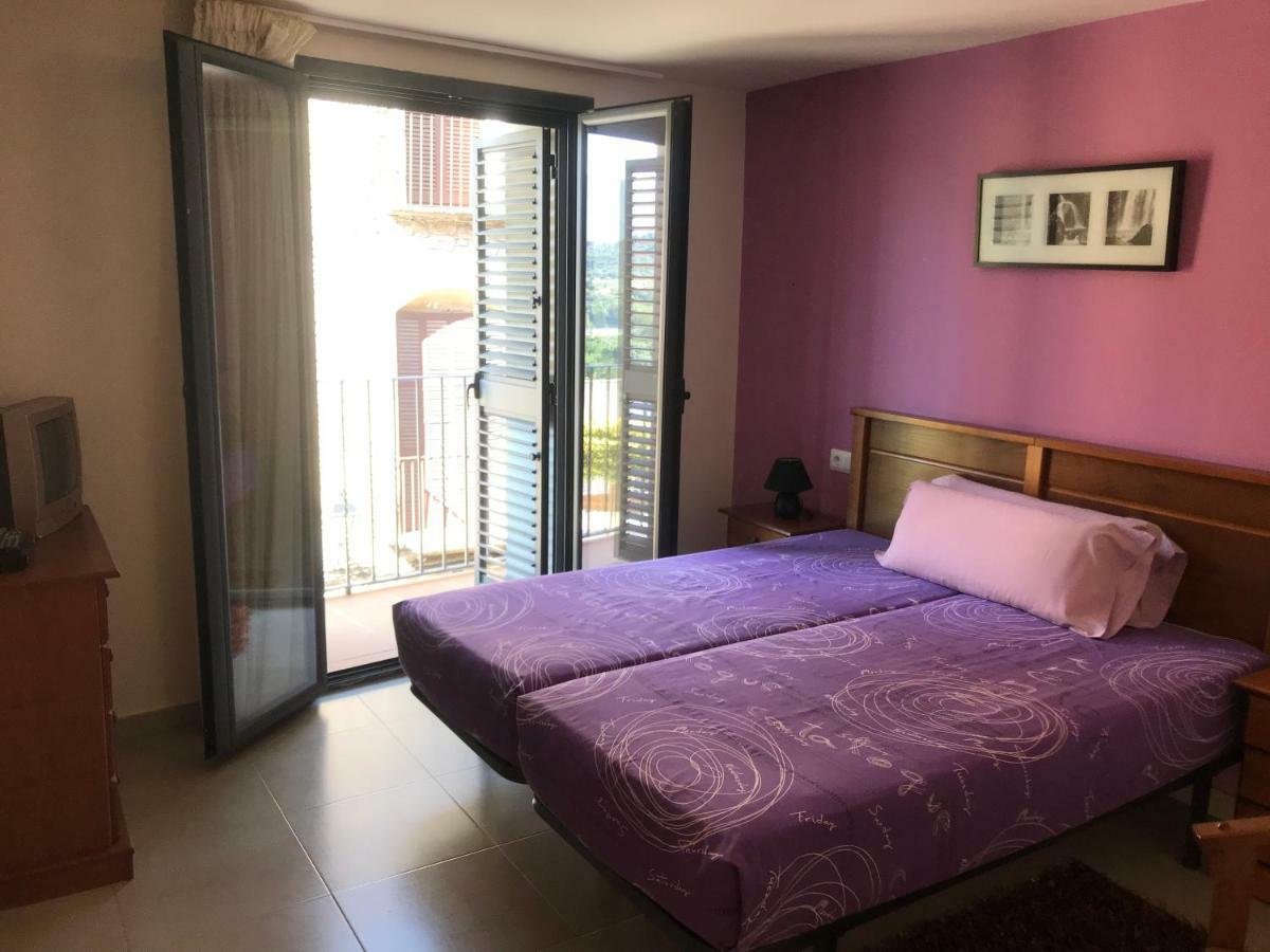 Apartaments Ca L'Albert โปบลา เด เซกัวร์ ภายนอก รูปภาพ